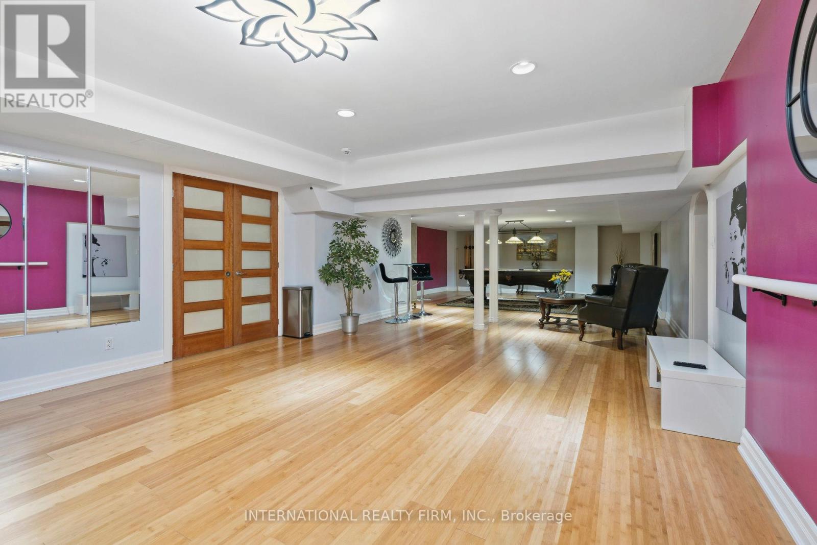 6 Pinehurst Lane, Springwater, Ontario  L9X 0C7 - Photo 36 - S12937482