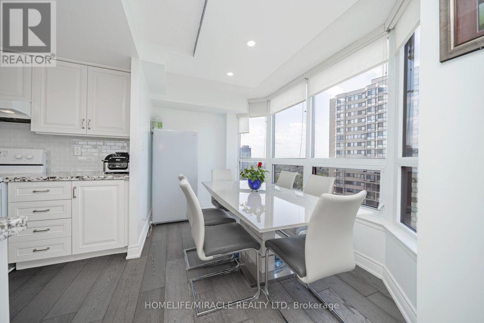 1802 - 8 Lisa Street, Brampton, Ontario  L6T 4S6 - Photo 27 - W12937502