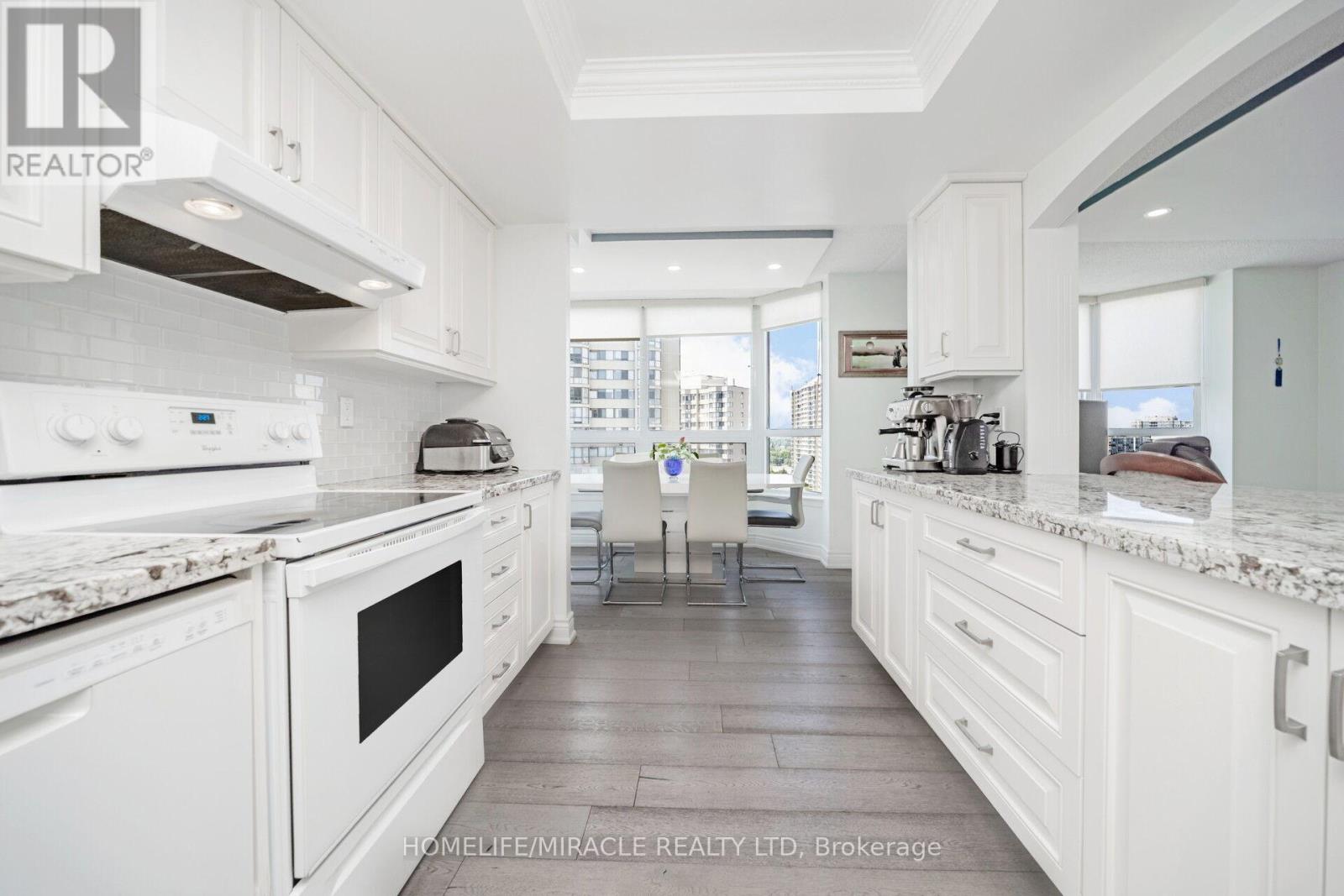 1802 - 8 Lisa Street, Brampton, Ontario  L6T 4S6 - Photo 32 - W12937502