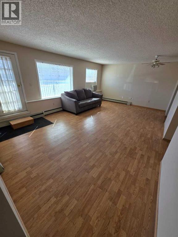 102, 5015 51 Street, Taber, Alberta  T1G 1P4 - Photo 6 - A2295420