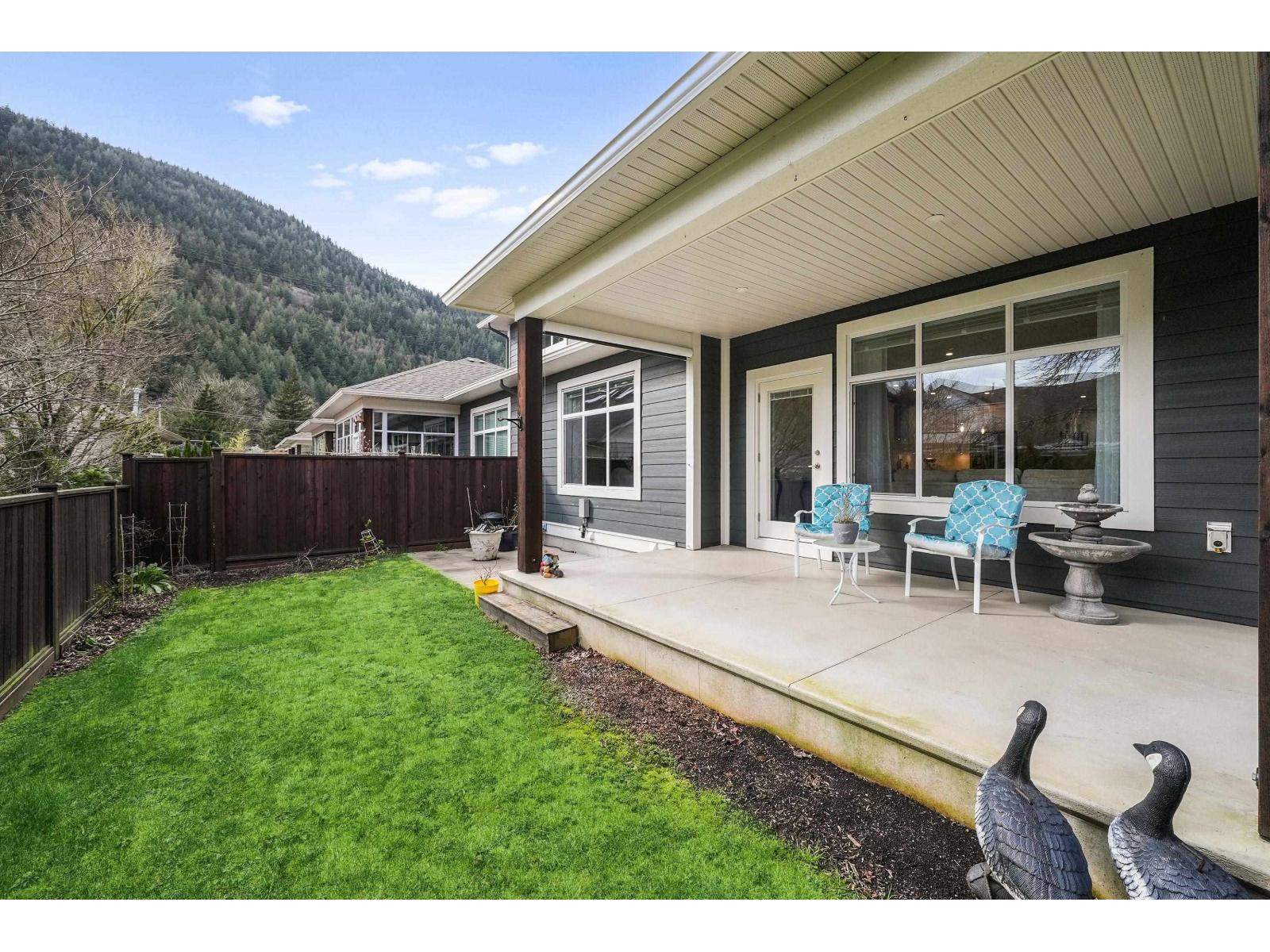 17 628 Mccombs Drive, Harrison Hot Springs, Harrison Hot Springs, British Columbia  V0M 1K0 - Photo 28 - R3104345