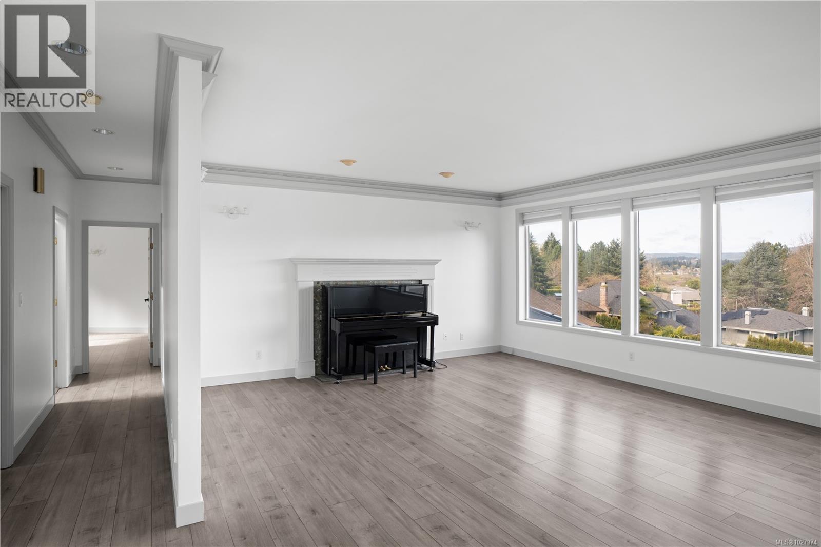 1087 Totemwood Lane, Saanich, British Columbia  V8X 5E3 - Photo 20 - 1027974