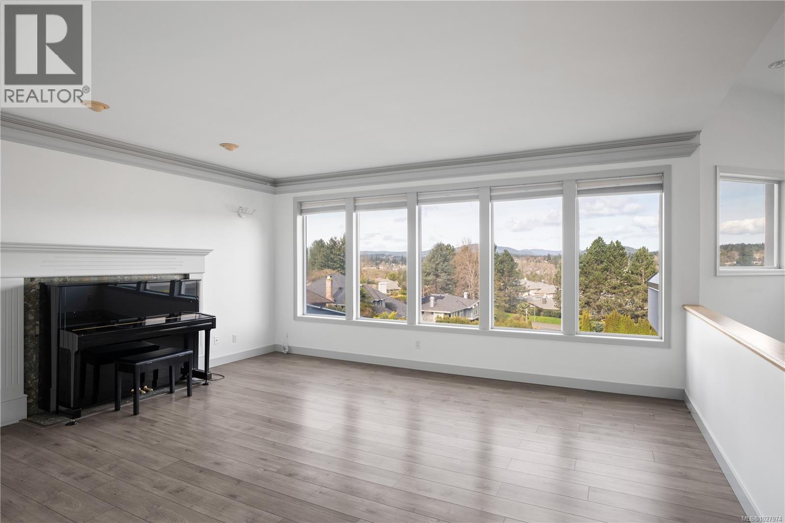 1087 Totemwood Lane, Saanich, British Columbia  V8X 5E3 - Photo 21 - 1027974