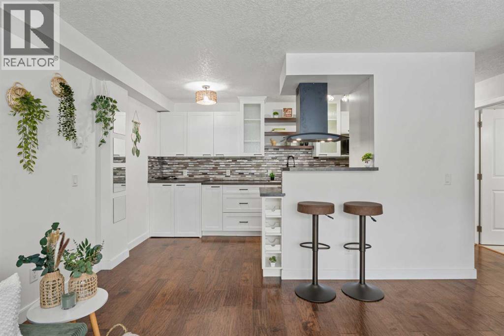 105, 123 24 Avenue Sw, Calgary, Alberta  T2S 0J8 - Photo 1 - A2296024