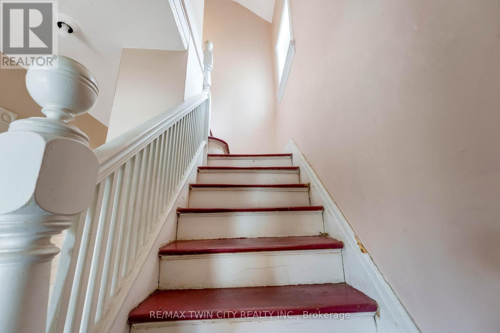 24 Madison Avenue S, Kitchener, Ontario  N2G 3M3 - Photo 20 - X12937494