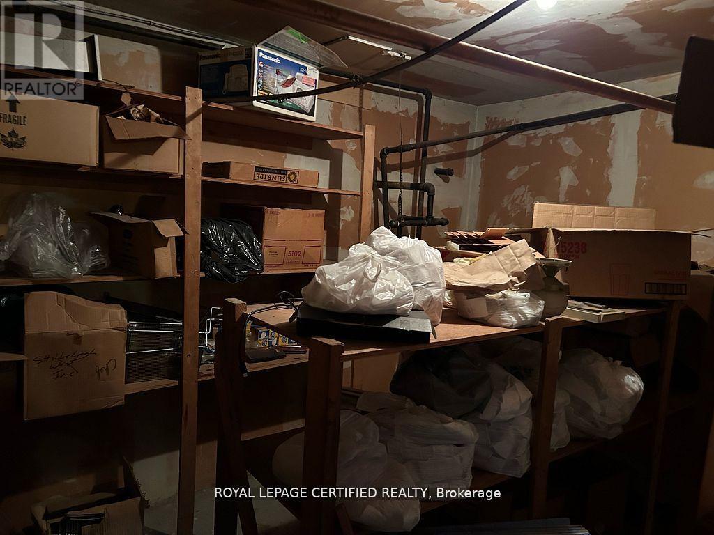 459 St Paul Street, St. Catharines, Ontario  L2R 3N4 - Photo 14 - X12937504