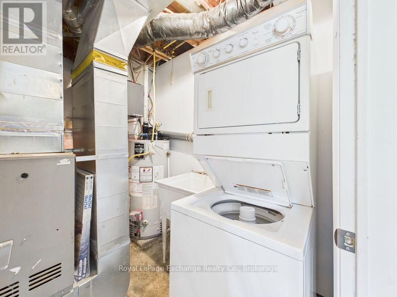 Lower - 378 Duncan Place, Kincardine, Ontario  N2Z 3B4 - Photo 4 - X12485717