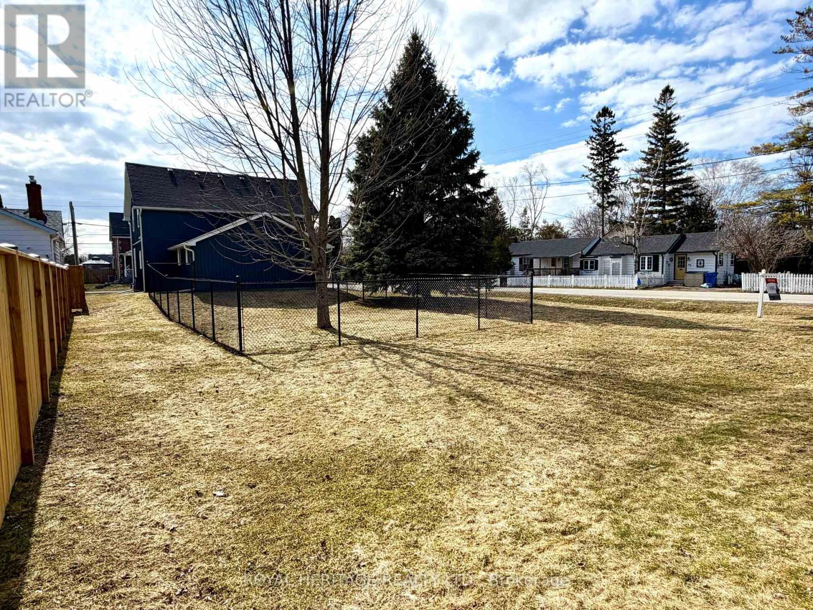 71 North Street, Georgina, Ontario  L0E 1R0 - Photo 33 - N12778242