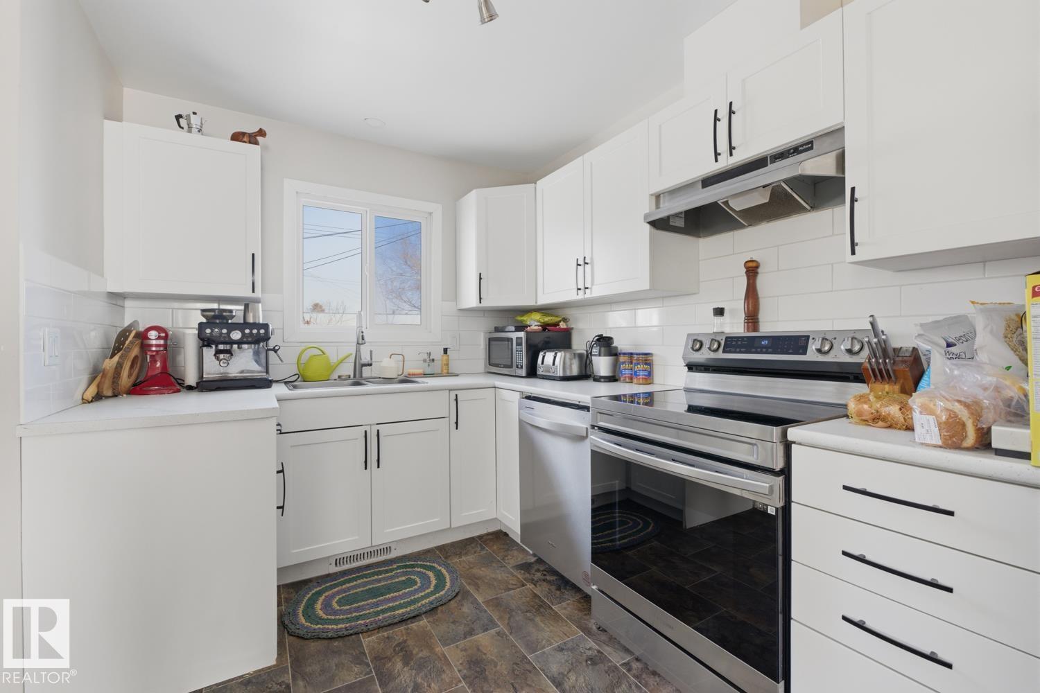 11332 134 Av Nw, Edmonton, Alberta  T5E 1K6 - Photo 12 - E4476441