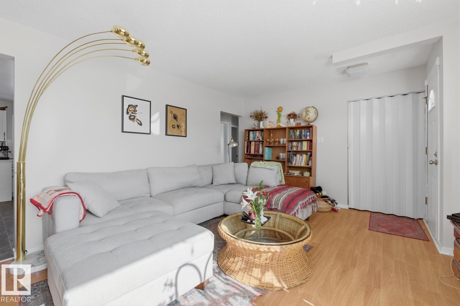 11332 134 Av Nw, Edmonton, Alberta  T5E 1K6 - Photo 5 - E4476441