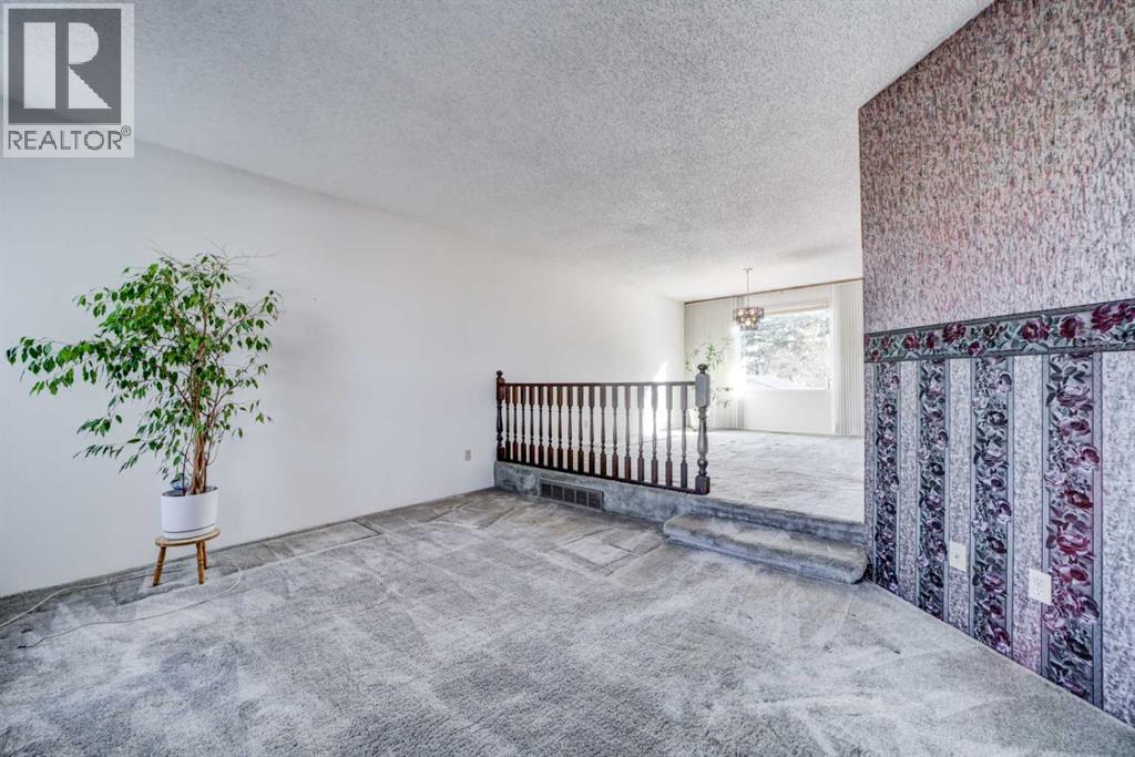129 Oxford Road W, Lethbridge, Alberta  T1K 4V6 - Photo 10 - A2296940