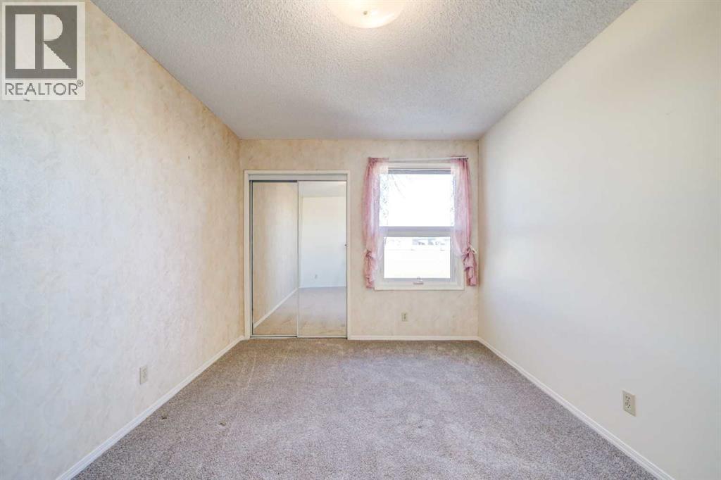 129 Oxford Road W, Lethbridge, Alberta  T1K 4V6 - Photo 28 - A2296940