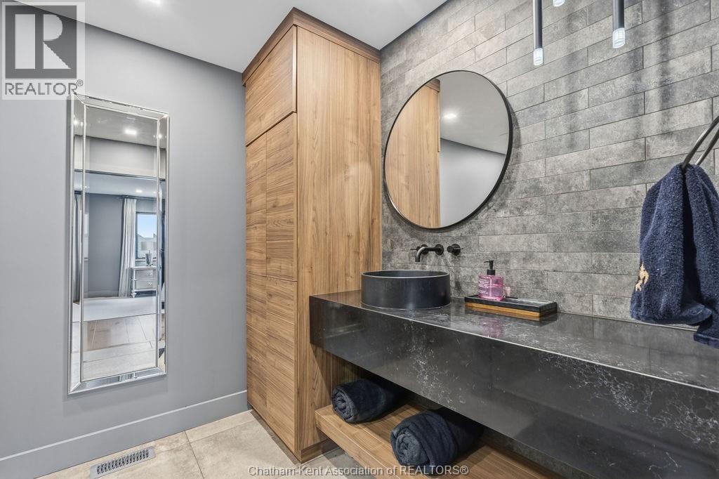 54 Dundee Drive West, Chatham, Ontario  N7M 0S7 - Photo 24 - 26006136