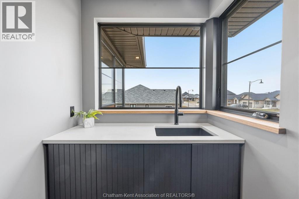 54 Dundee Drive West, Chatham, Ontario  N7M 0S7 - Photo 35 - 26006136