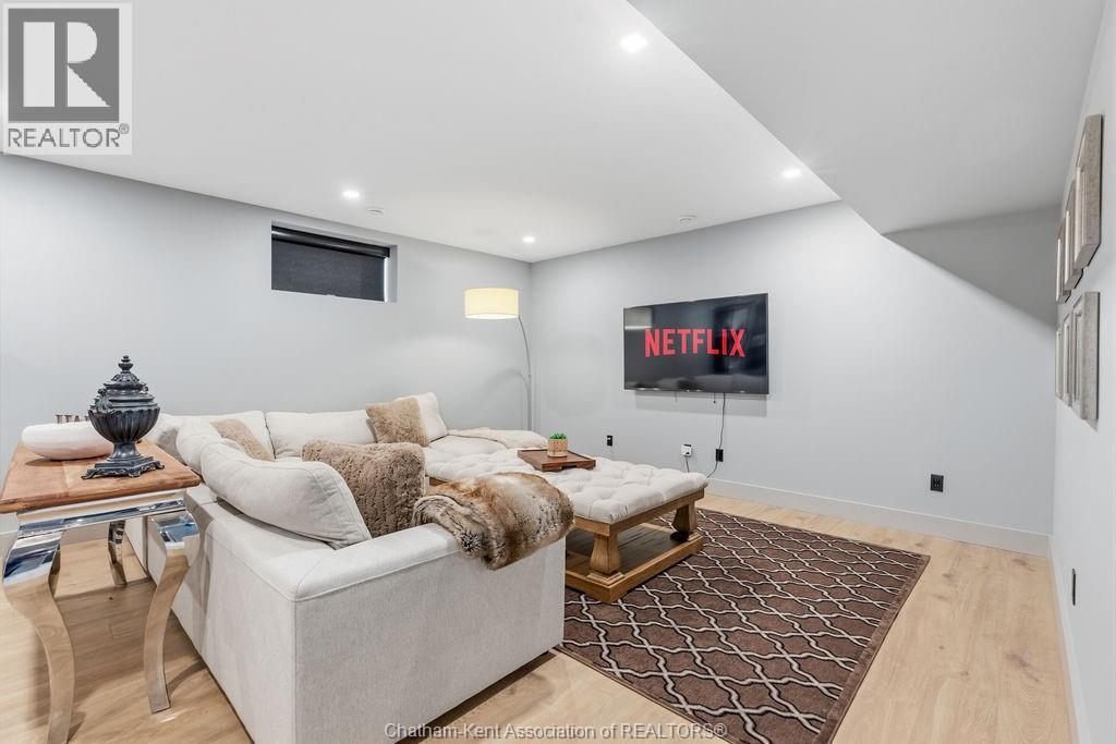 54 Dundee Drive West, Chatham, Ontario  N7M 0S7 - Photo 37 - 26006136