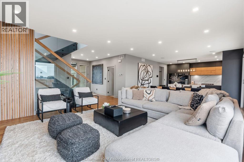 54 Dundee Drive West, Chatham, Ontario  N7M 0S7 - Photo 9 - 26006136