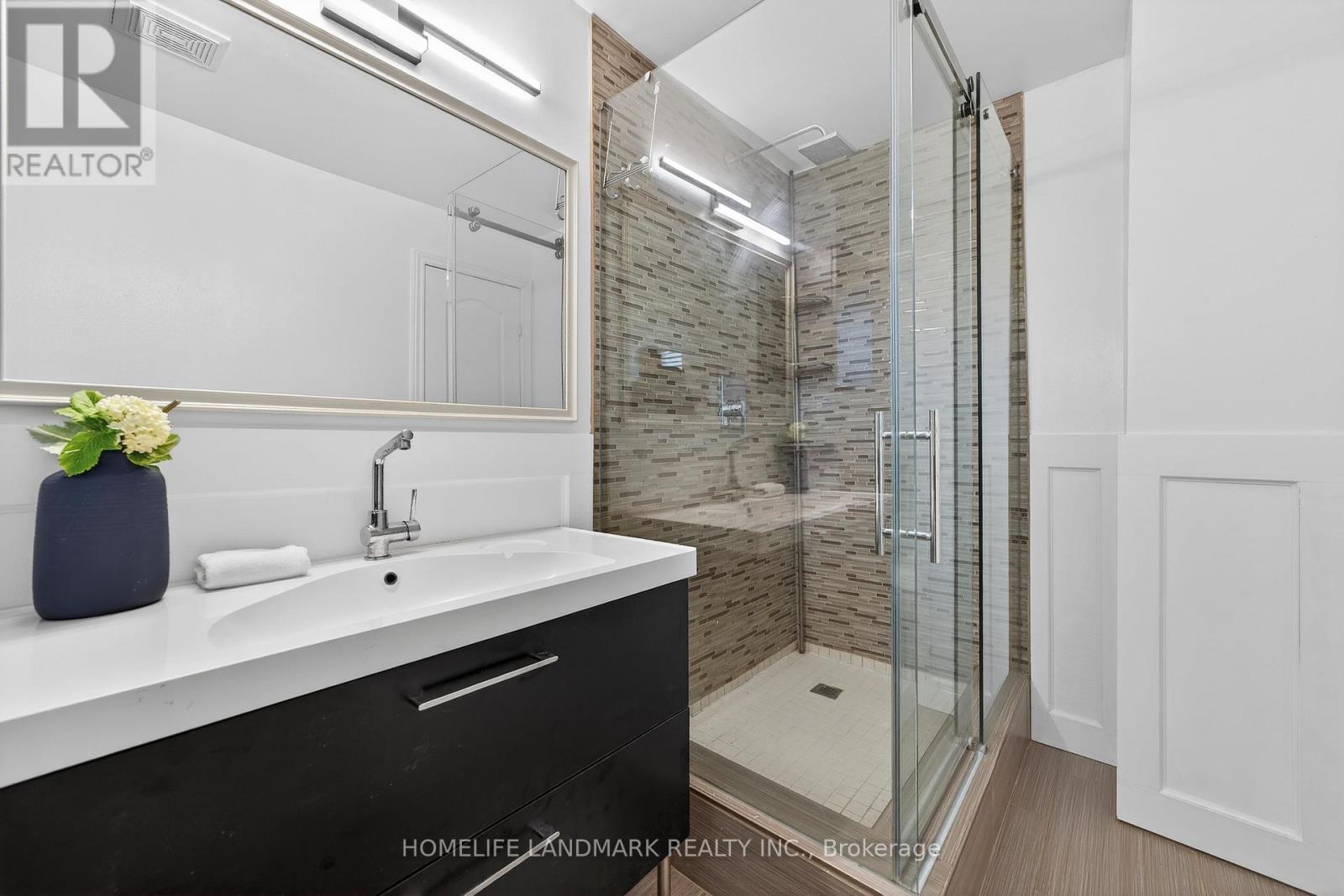 120 Brookmill Drive, Vaughan, Ontario  L4J 6M2 - Photo 22 - N12933416