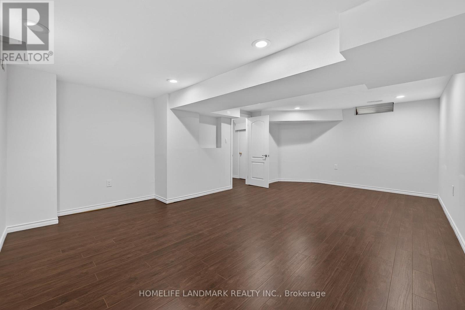 120 Brookmill Drive, Vaughan, Ontario  L4J 6M2 - Photo 36 - N12933416