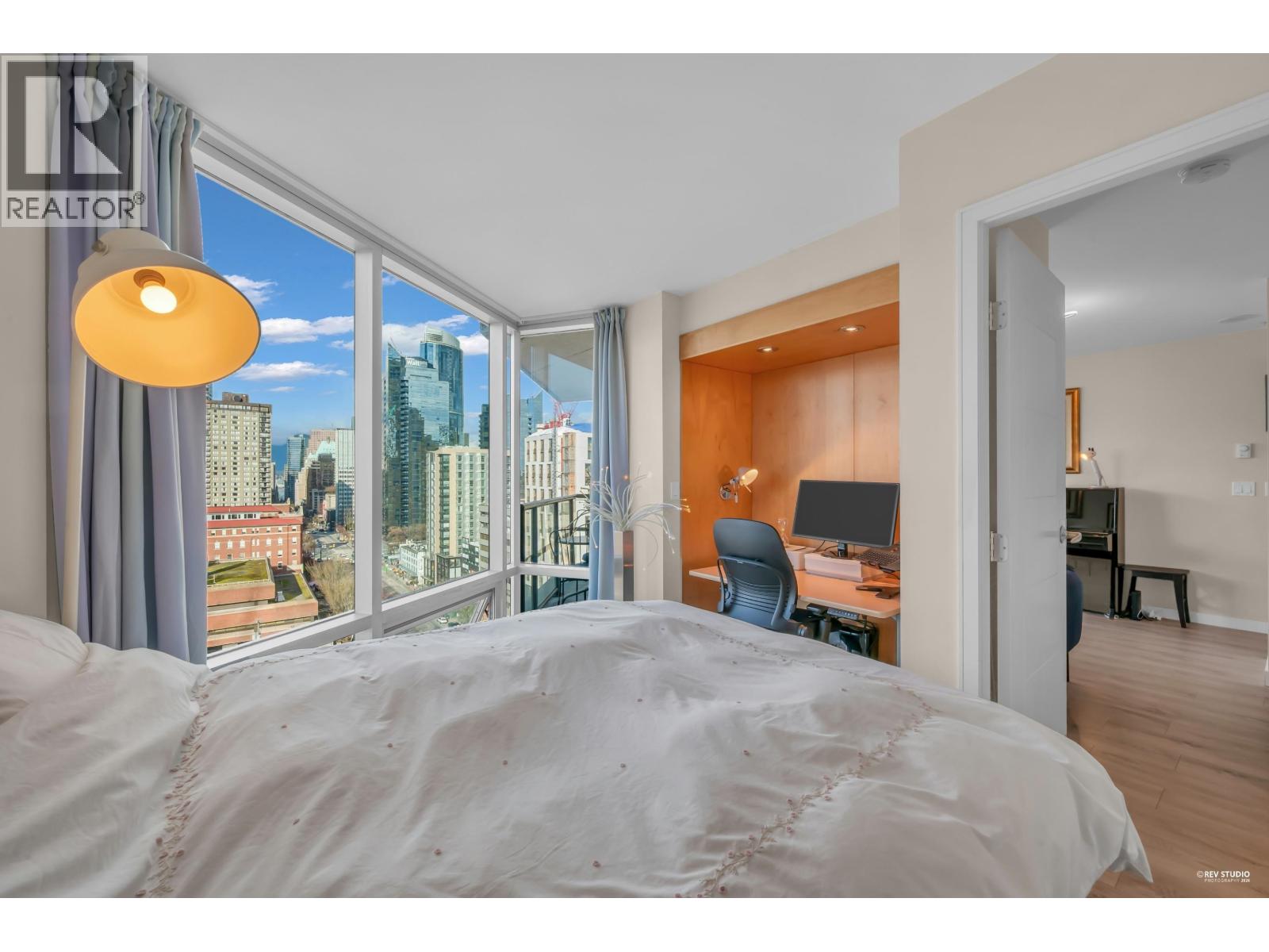 1501 1003 Burnaby Street, Vancouver, British Columbia  V6E 4R7 - Photo 15 - R3105058