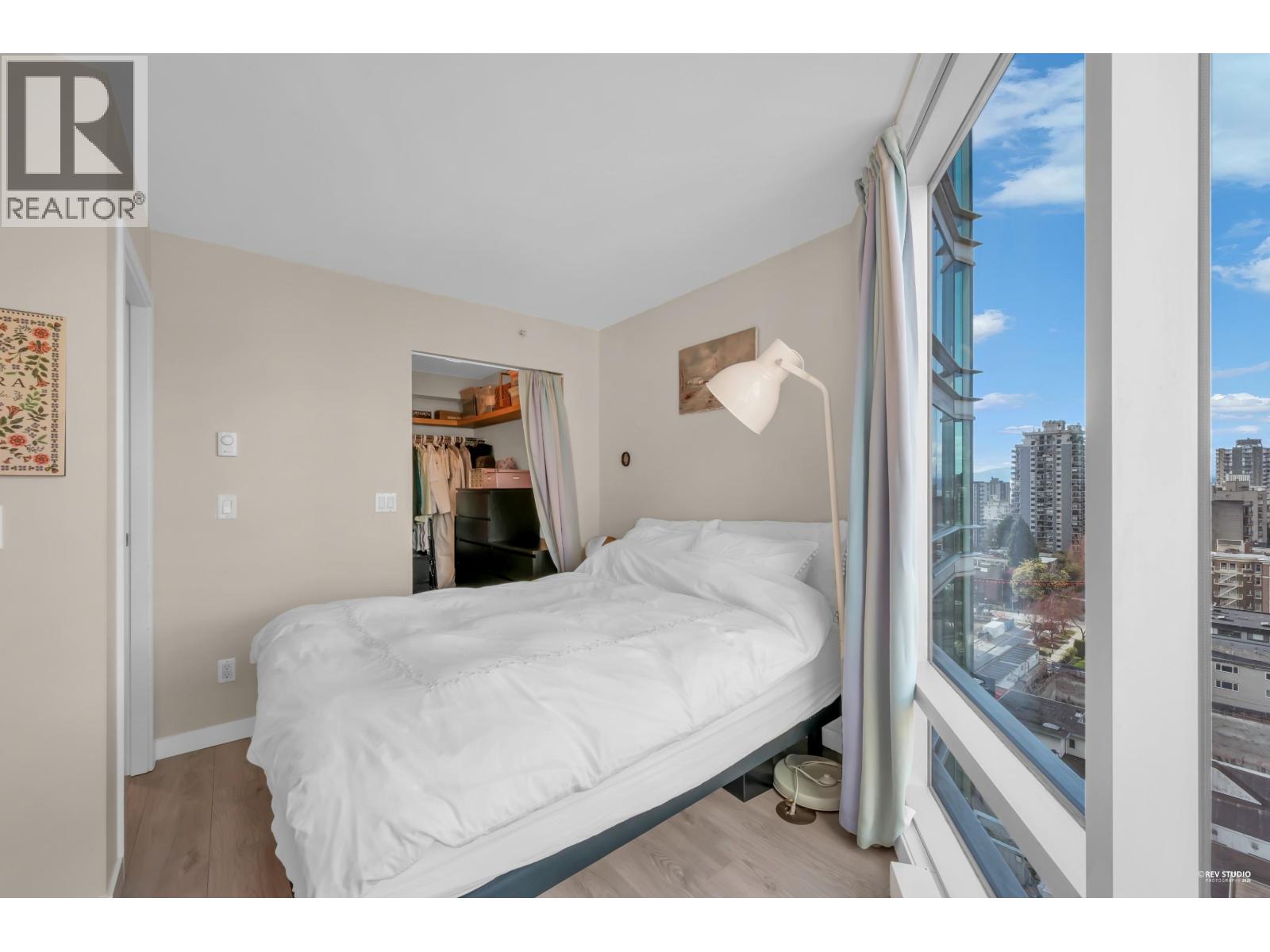 1501 1003 Burnaby Street, Vancouver, British Columbia  V6E 4R7 - Photo 16 - R3105058