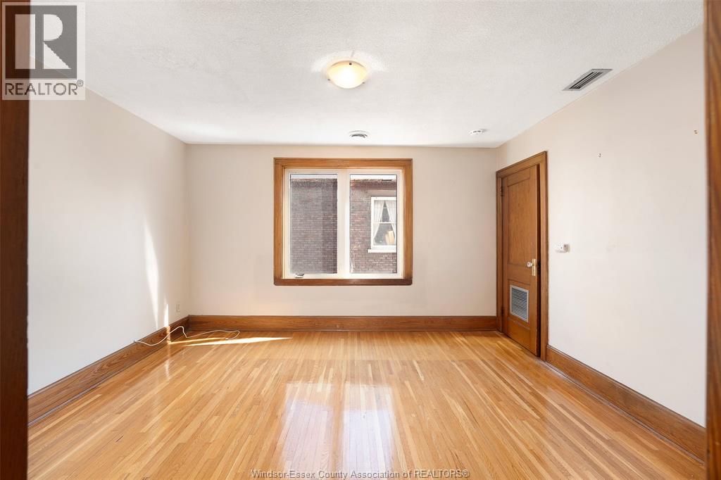 1451 Ouellette Avenue, Windsor, Ontario  N8X 1K1 - Photo 14 - 26006425