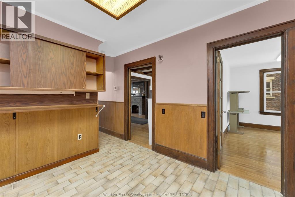 1451 Ouellette Avenue, Windsor, Ontario  N8X 1K1 - Photo 34 - 26006425