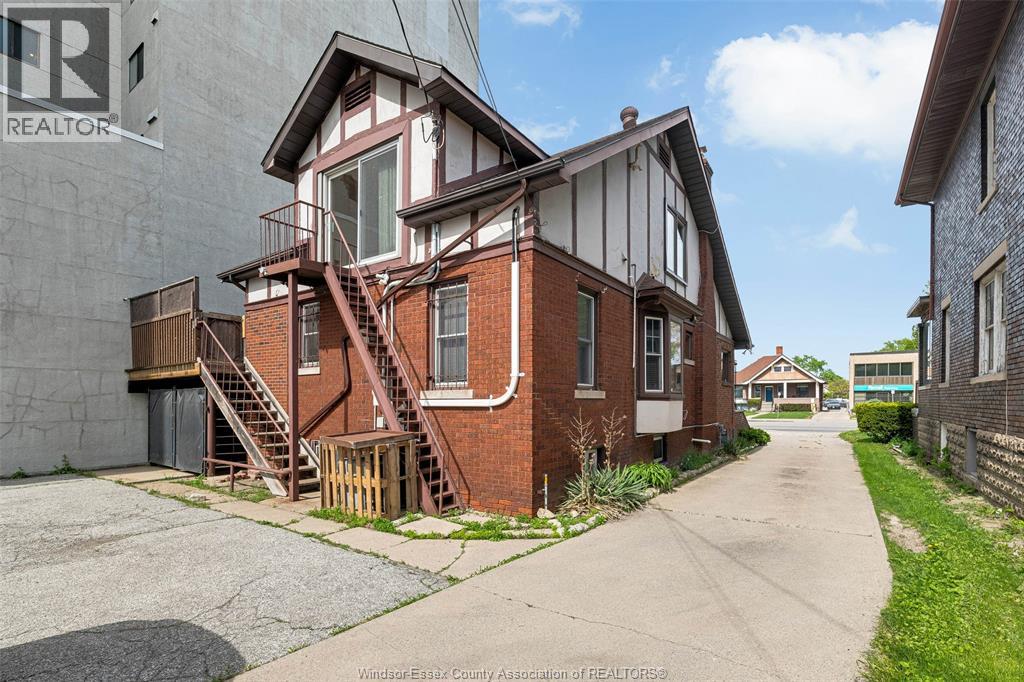 1451 Ouellette Avenue, Windsor, Ontario  N8X 1K1 - Photo 7 - 26006425