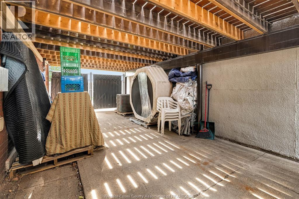 1451 Ouellette Avenue, Windsor, Ontario  N8X 1K1 - Photo 9 - 26006425