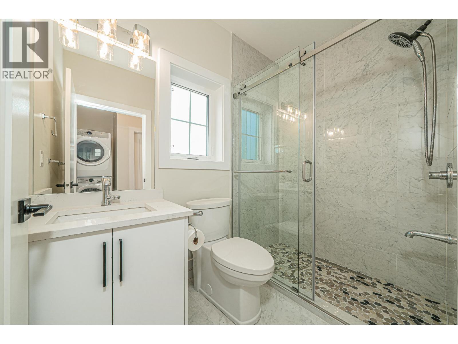 972 Park Drive, Vancouver, British Columbia V6P 2J4 - Photo 17 - R3105065