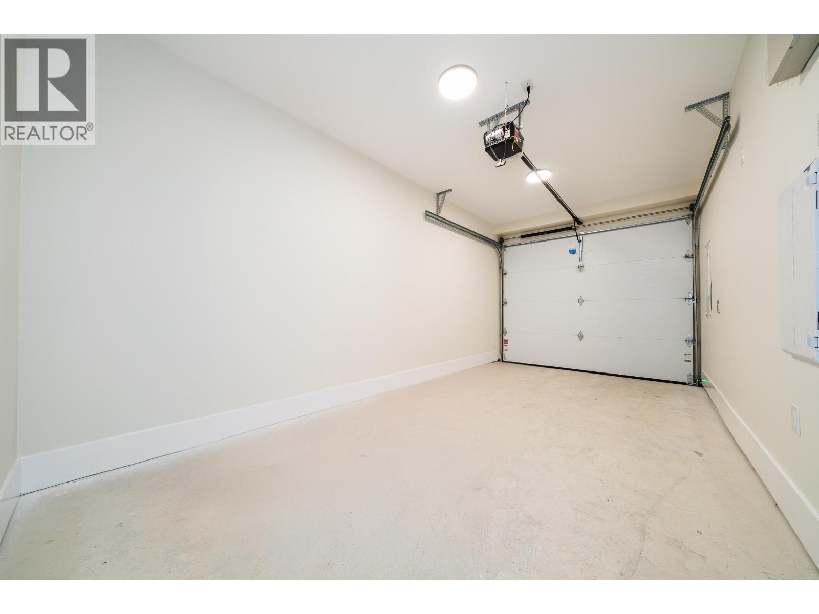 972 Park Drive, Vancouver, British Columbia V6P 2J4 - Photo 19 - R3105065