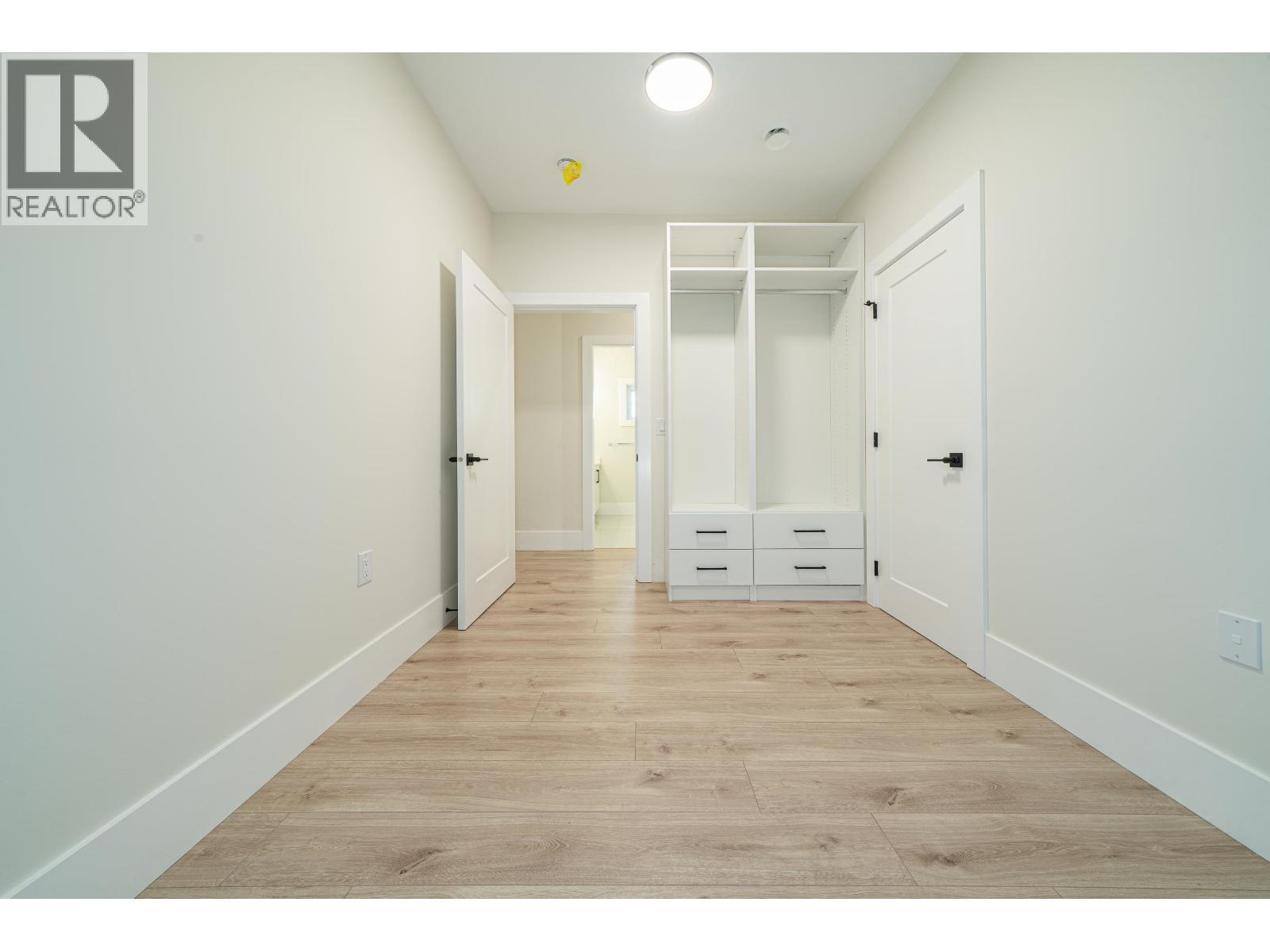 972 Park Drive, Vancouver, British Columbia V6P 2J4 - Photo 28 - R3105065