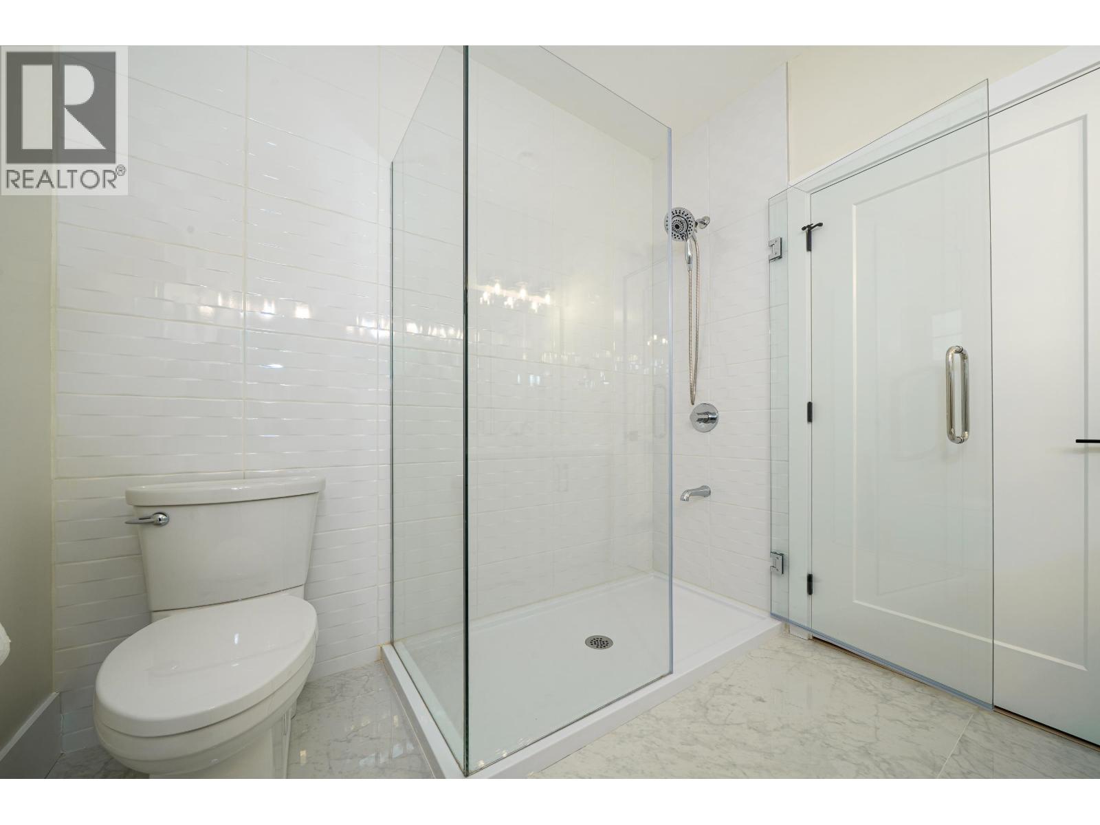 972 Park Drive, Vancouver, British Columbia V6P 2J4 - Photo 30 - R3105065