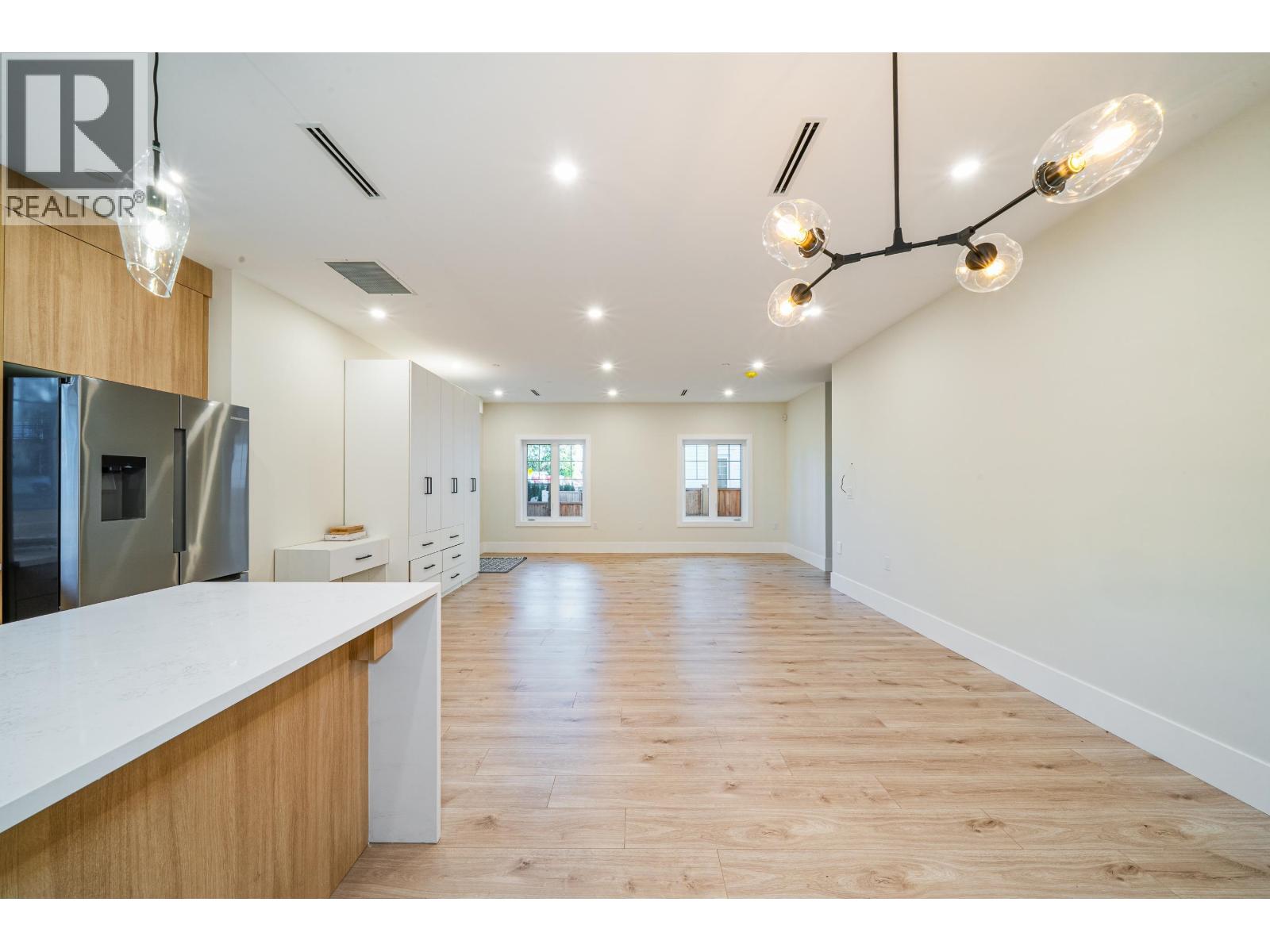 972 Park Drive, Vancouver, British Columbia V6P 2J4 - Photo 37 - R3105065