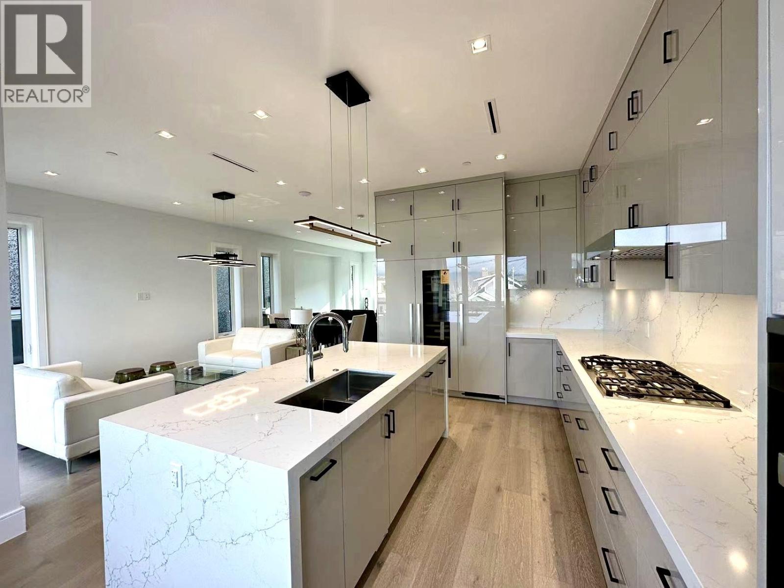 3349 W 19th Avenue, Vancouver, British Columbia V6S 1C1 - Photo 6 - R3105097