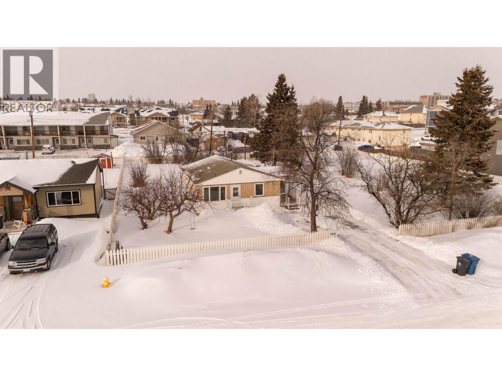 10220 96 Avenue, Fort St. John, British Columbia  V1J 1L4 - Photo 34 - R3104972