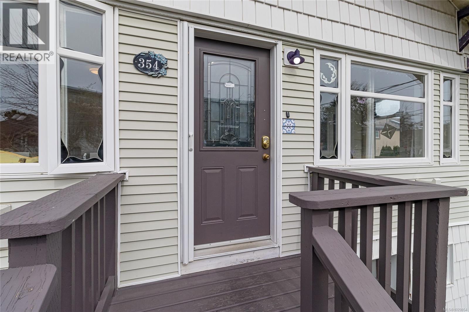 354 Berwick St, Victoria, British Columbia  V8V 1C7 - Photo 4 - 1029854