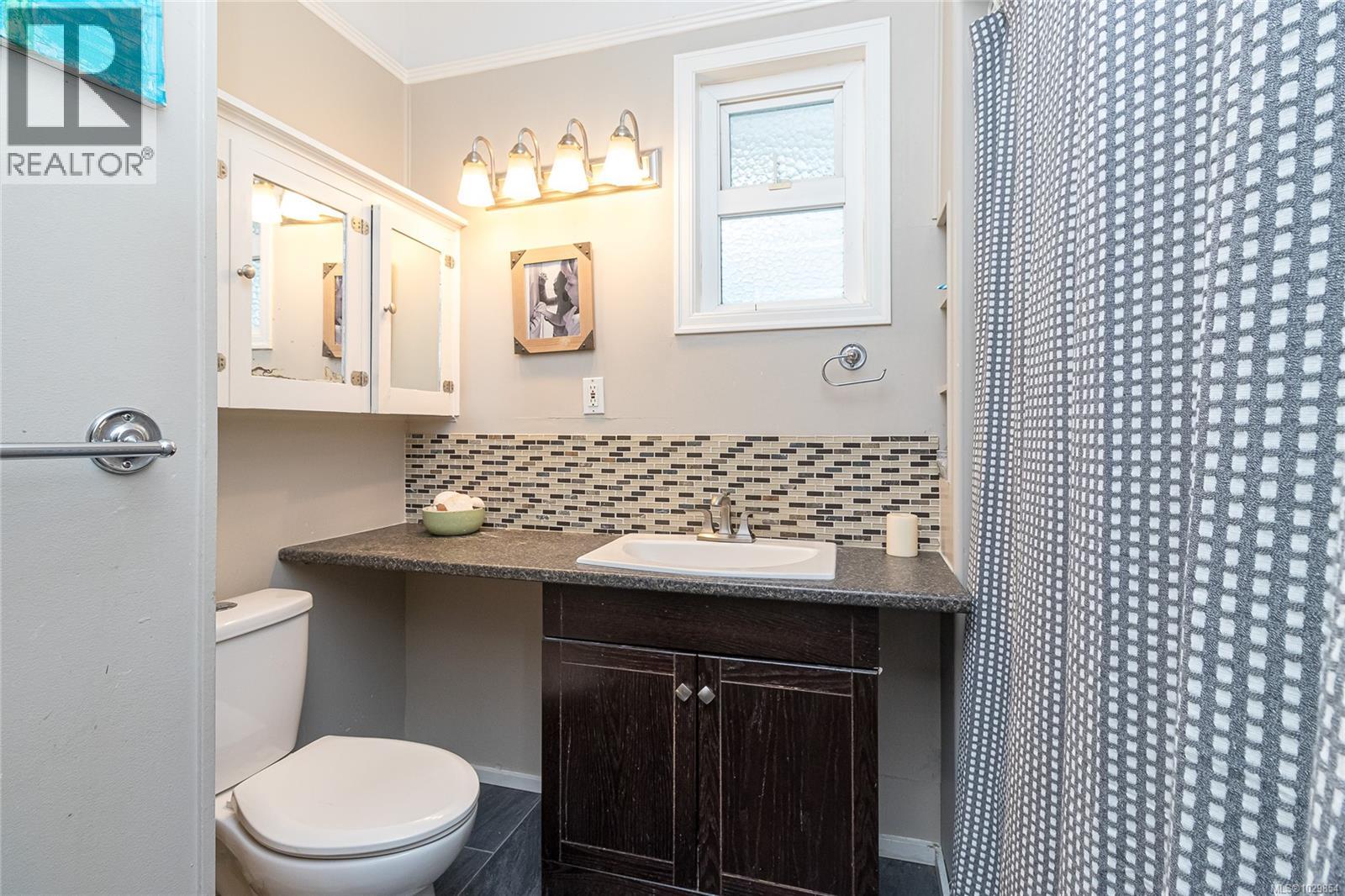 354 Berwick St, Victoria, British Columbia  V8V 1C7 - Photo 18 - 1029854