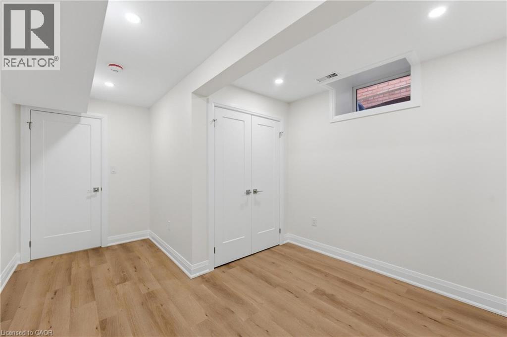 187 Oak Avenue Unit# Lower, Hamilton, Ontario  L8L 5M9 - Photo 11 - 40815852