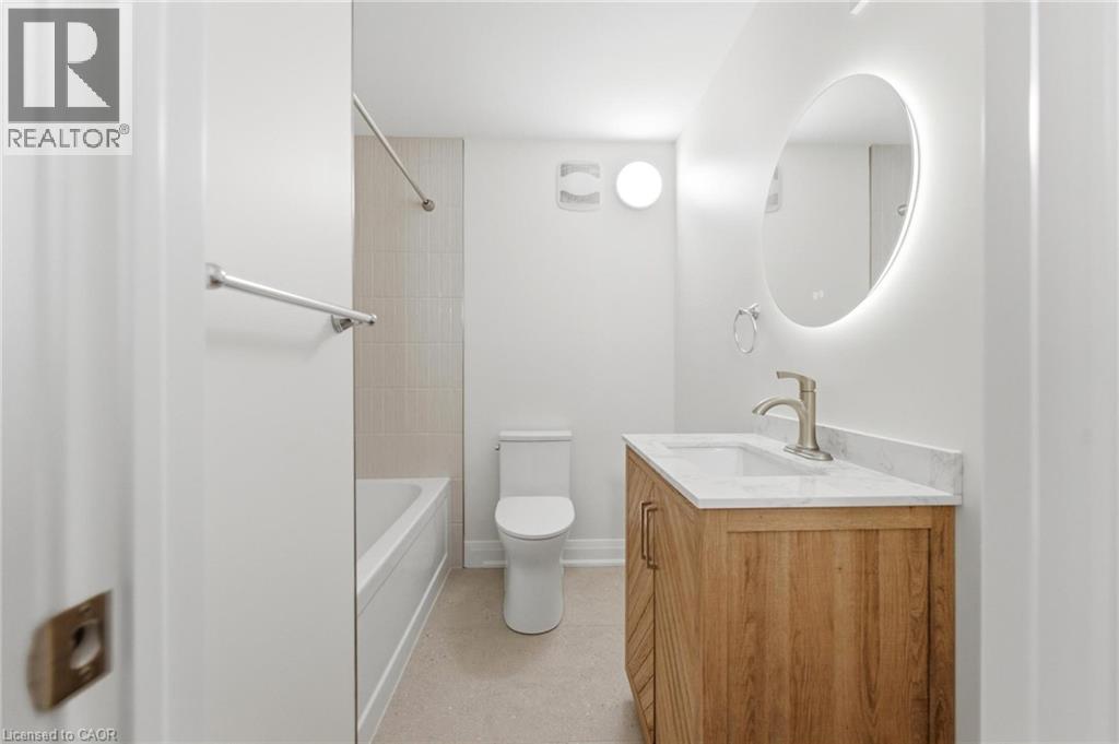 187 Oak Avenue Unit# Lower, Hamilton, Ontario  L8L 5M9 - Photo 16 - 40815852