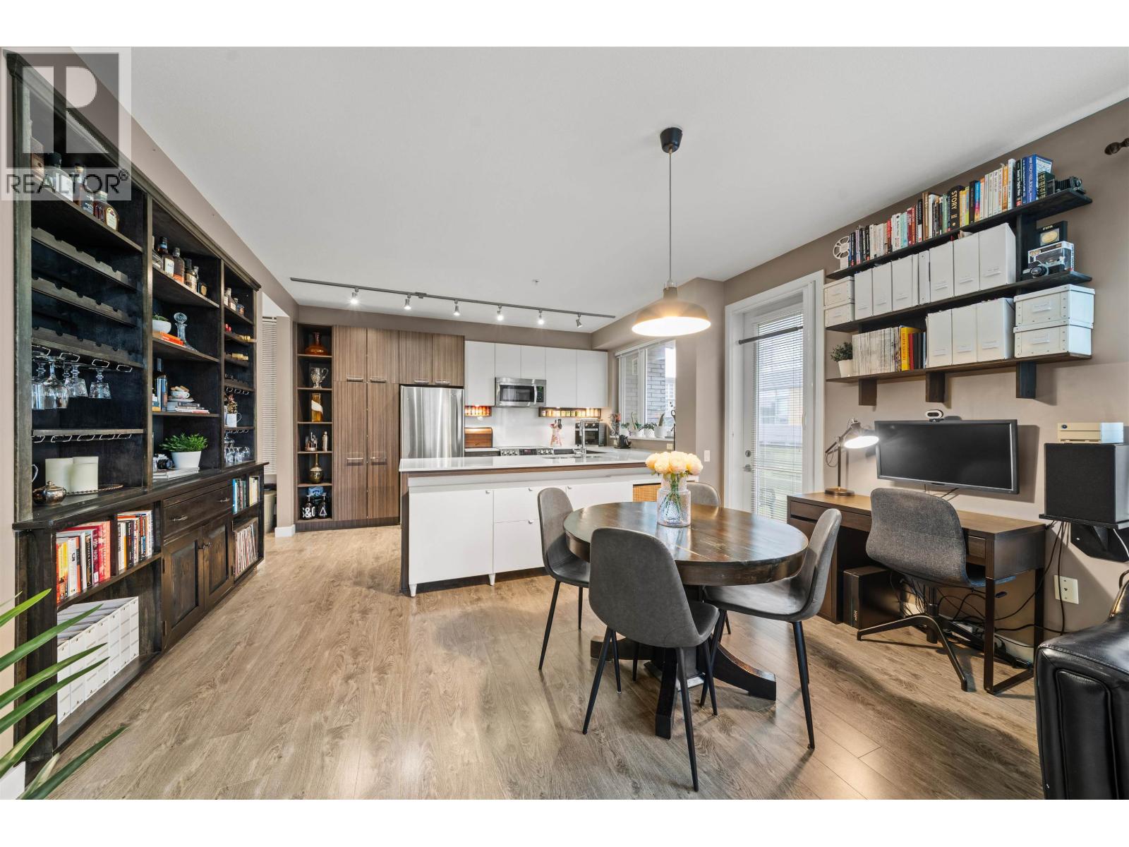 516 9250 University High Street, Burnaby, British Columbia V5A 0B3 - Photo 6 - R3100690