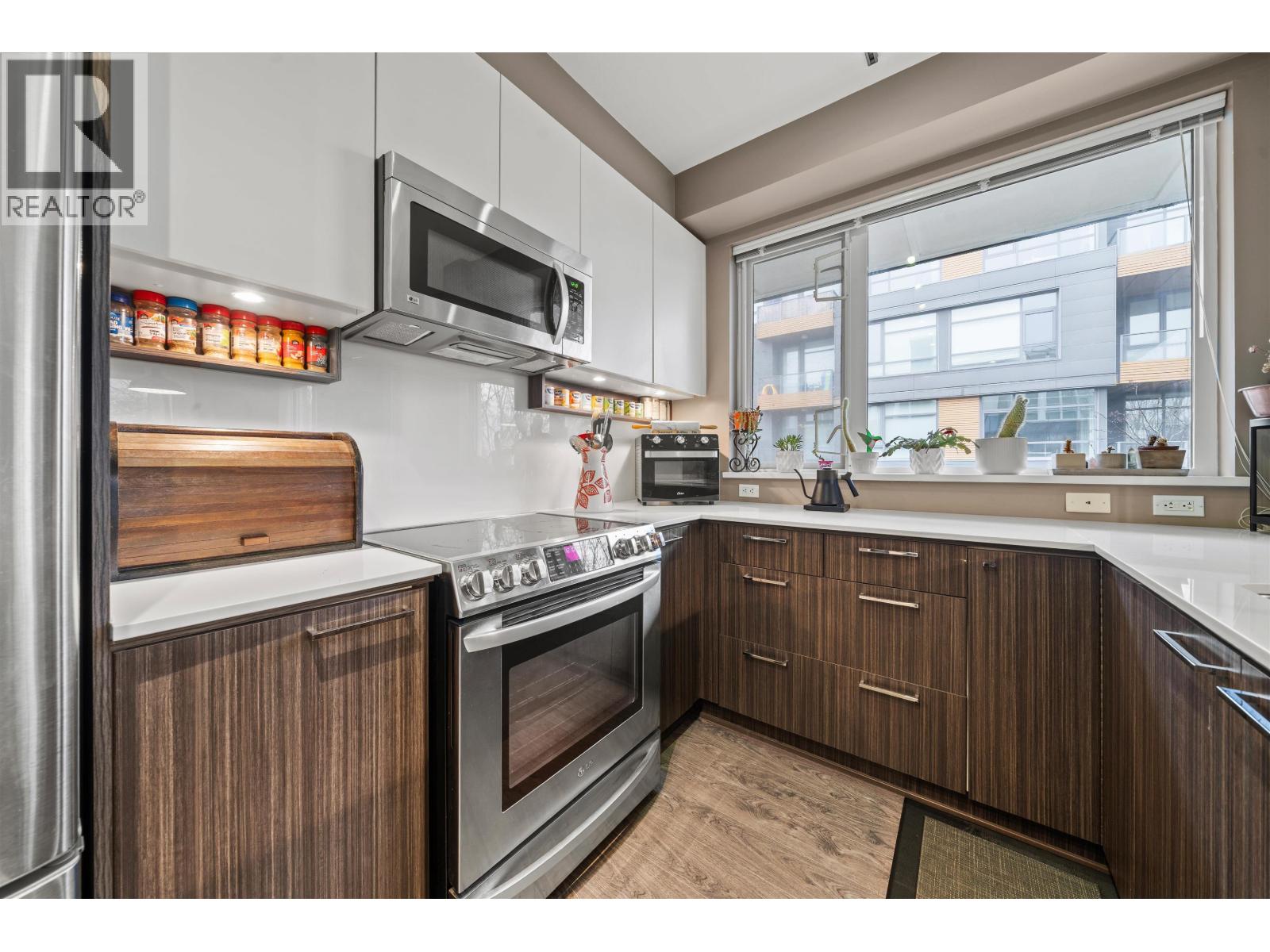 516 9250 University High Street, Burnaby, British Columbia V5A 0B3 - Photo 10 - R3100690