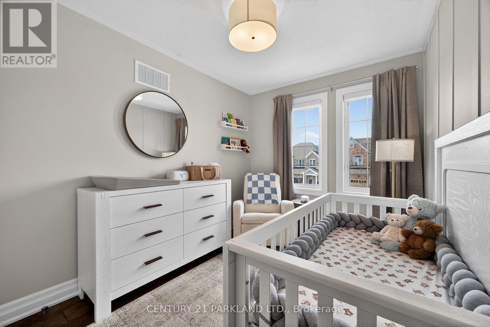 123 Russel Drive, Bradford West Gwillimbury (Bradford), Ontario  L3Z 3B9 - Photo 24 - N12937520