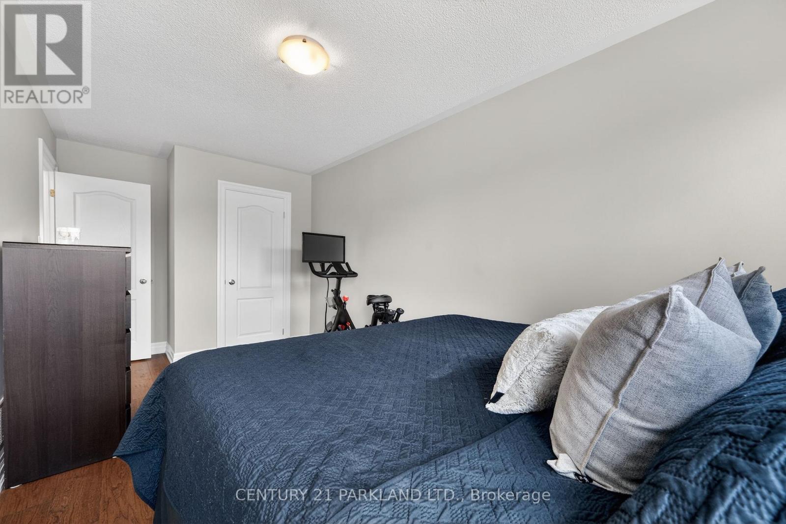 123 Russel Drive, Bradford West Gwillimbury (Bradford), Ontario  L3Z 3B9 - Photo 27 - N12937520