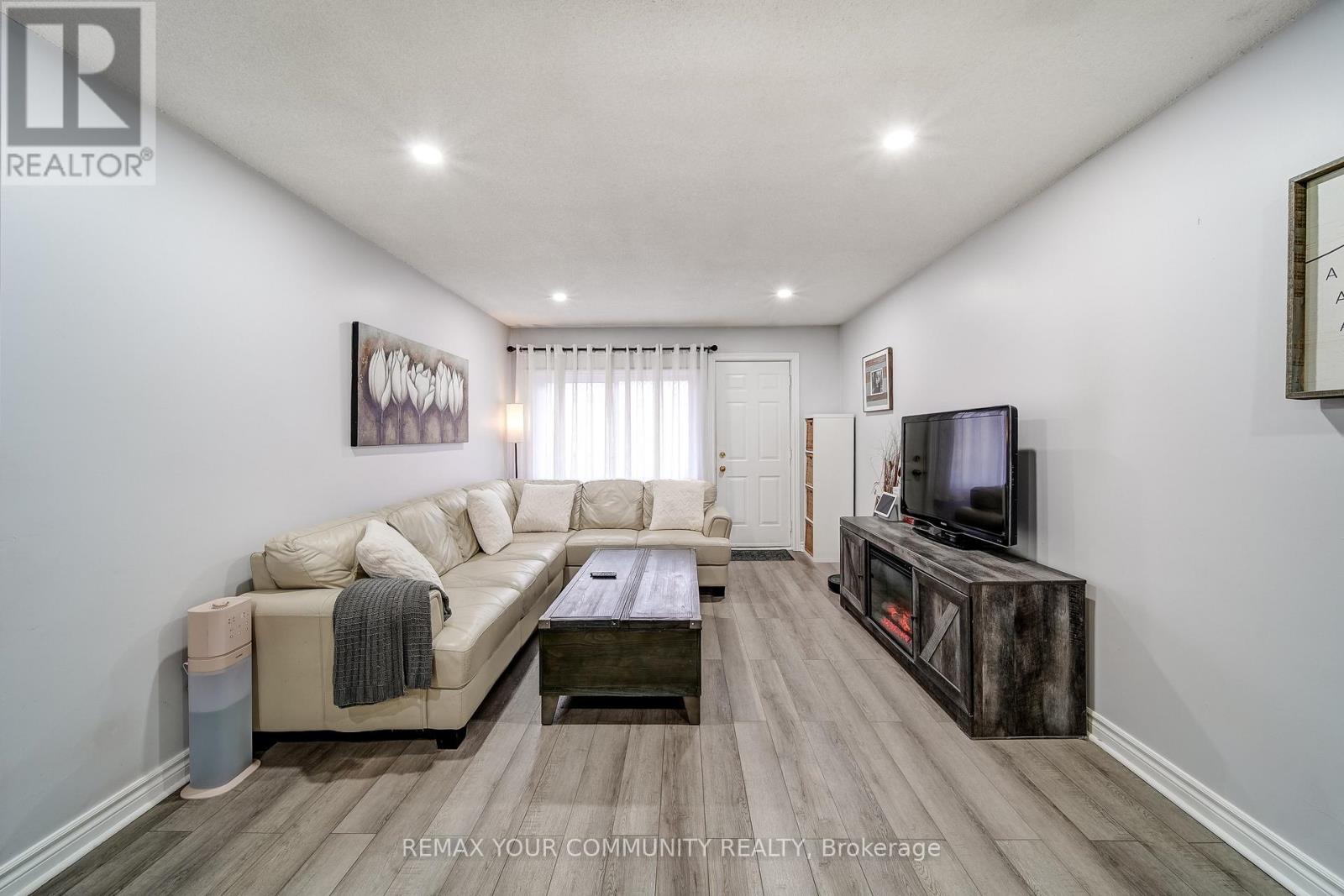 3 - 77 Mill Street, New Tecumseth (Tottenham), Ontario  L0G 1W0 - Photo 5 - N12937524