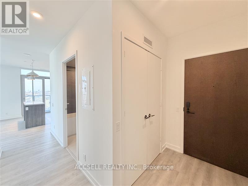 E706 - 20 Bent Tree Drive, Vaughan, Ontario  L4K 0L5 - Photo 6 - N12937528