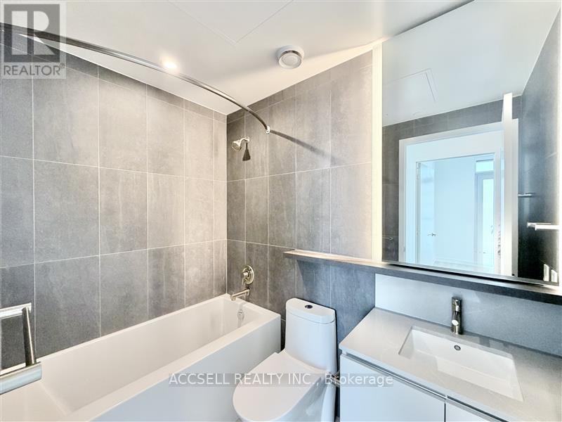 E706 - 20 Bent Tree Drive, Vaughan, Ontario  L4K 0L5 - Photo 8 - N12937528