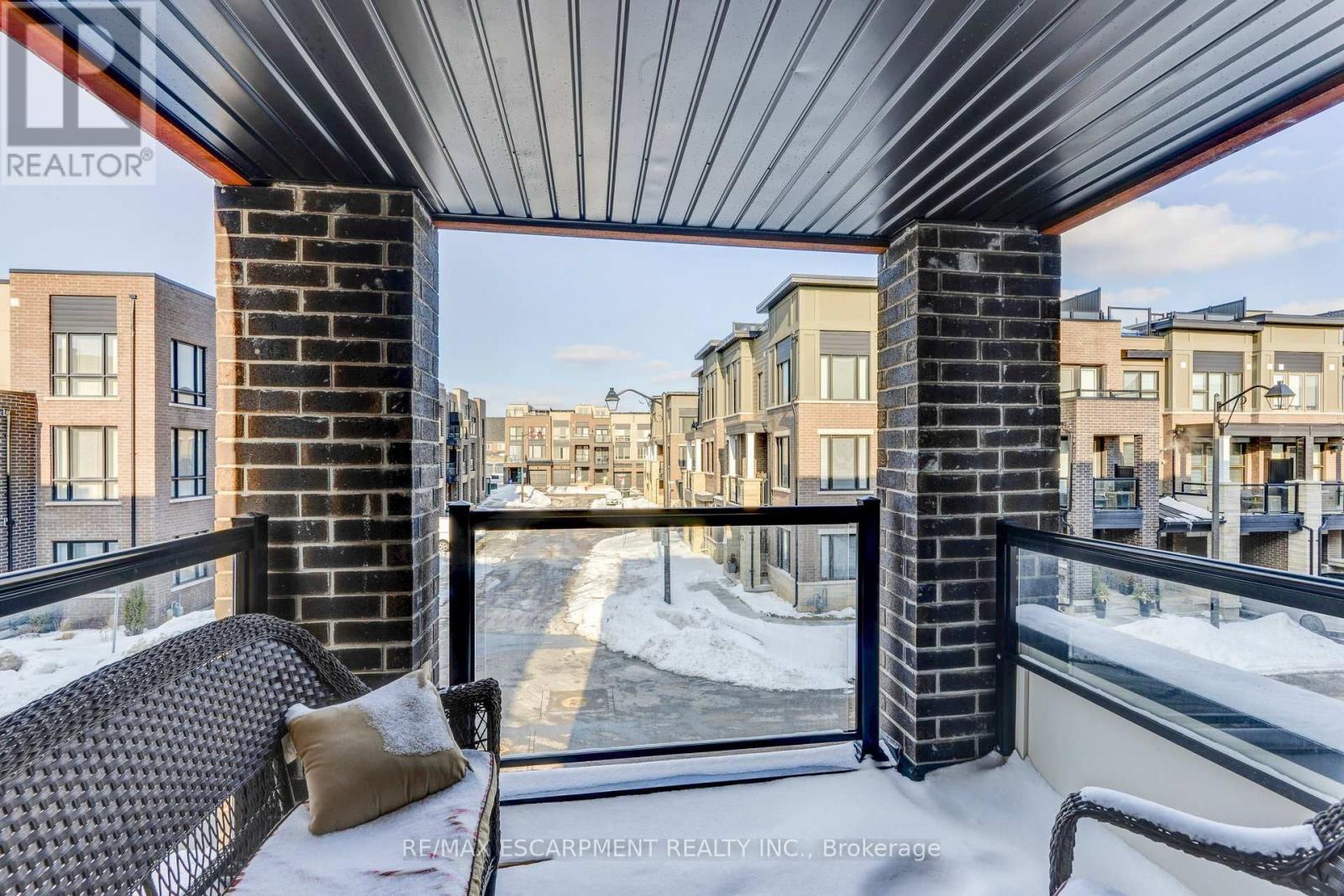 3056 Cascade Common Court, Oakville, Ontario L6H 0R7 - Photo 34 - W12937512