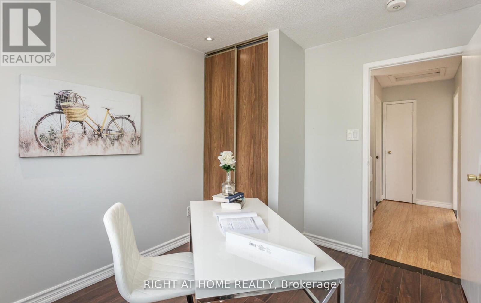 86 Clarridge Court, Brampton, Ontario  L6X 3N3 - Photo 23 - W12937530