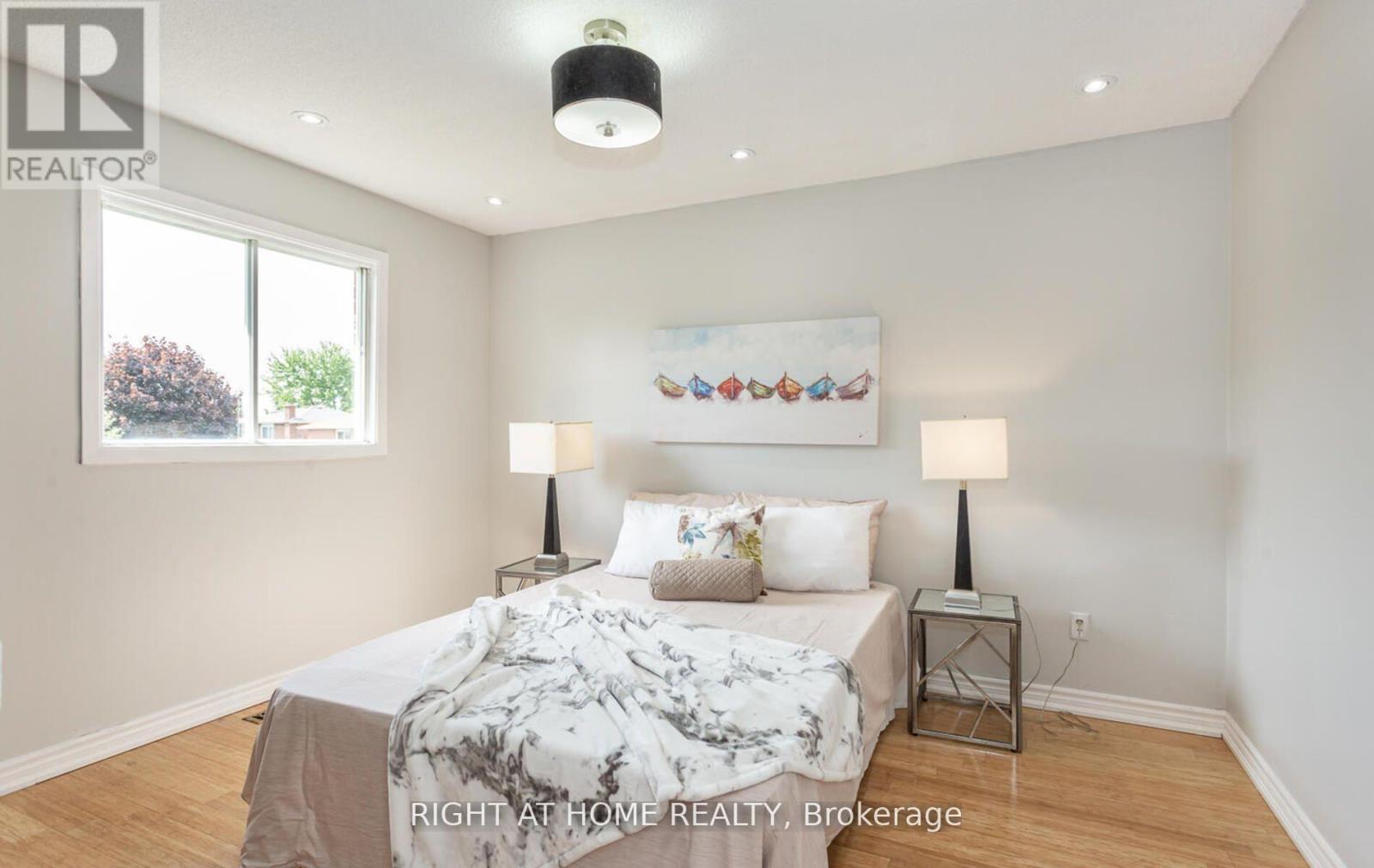 86 Clarridge Court, Brampton, Ontario  L6X 3N3 - Photo 31 - W12937530