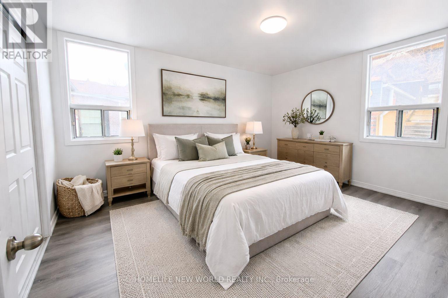 53 Dunraven Drive, Toronto, Ontario  M6M 1G9 - Photo 17 - W12937532